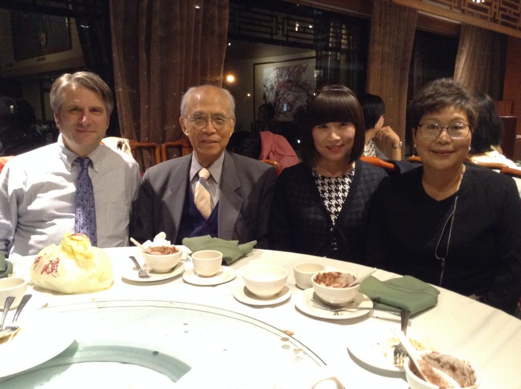 Voices of Kakehashi _dinner reception_Prof Soga with Ross King, Kasuko Trudel and Rebecca ChauChau_Oct.25 .2015